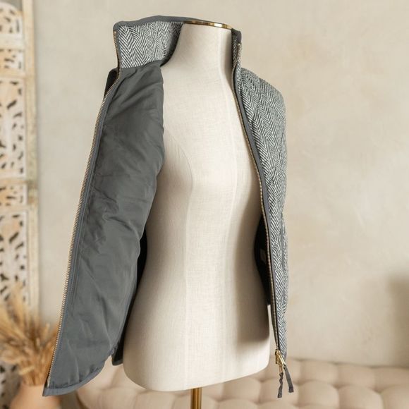 J. Crew Factory Herringbone Printed Quilted Down Puffer Vest Women’s Sz XS - Picture 7 of 10